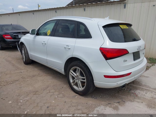 Audi Q5 2.0t Premium 2014 WA1LFAFP4EA116948 Image 3
