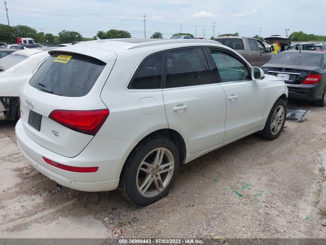 Audi Q5 2.0t Premium 2014 WA1LFAFP4EA116948 Image 4