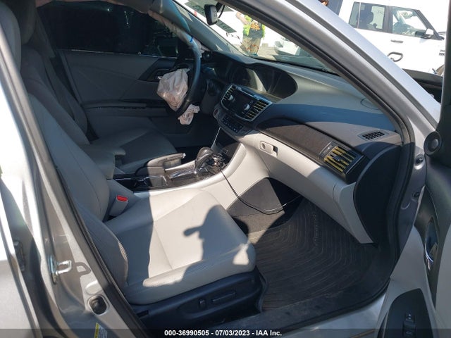 2013 HONDA ACCORD SDN EX-L VIN: 1HGCR2F87DA268539