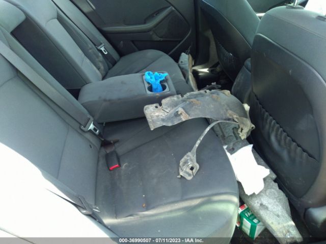 KNAGM4A7XF5658584 KIA Optima Lx