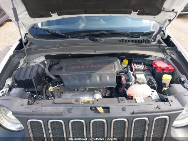 ZACCJBBB1JPH80946 Jeep Renegade Latitude