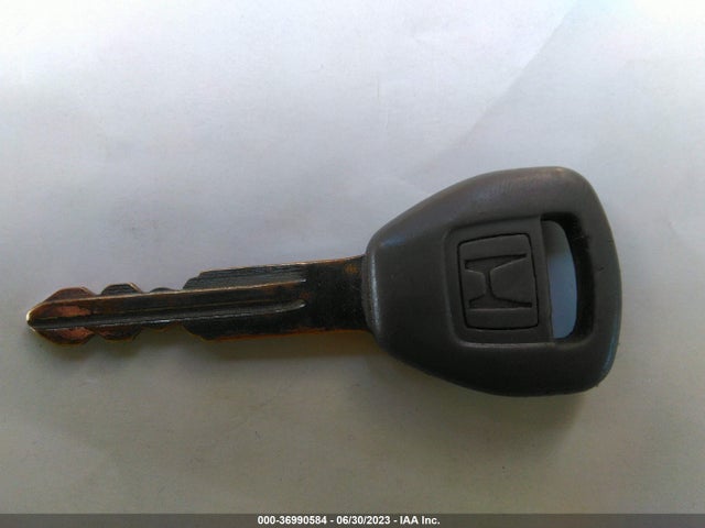 Продажа на аукционе авто 2001 Honda Civic Dx, vin: 2HGES16221H561944, номер лота: 36990584