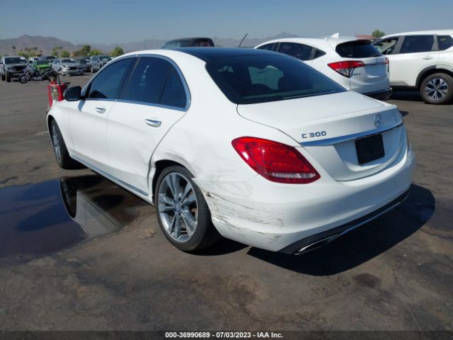 55SWF4KB9FU032968 Mercedes-Benz C 300 Sport 4matic/luxury 4matic/4matic