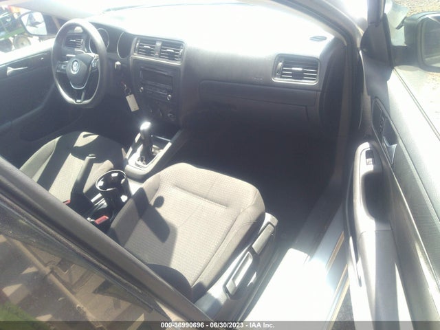 3VW2K7AJ1FM214159 Volkswagen Jetta Sedan 2.0l S
