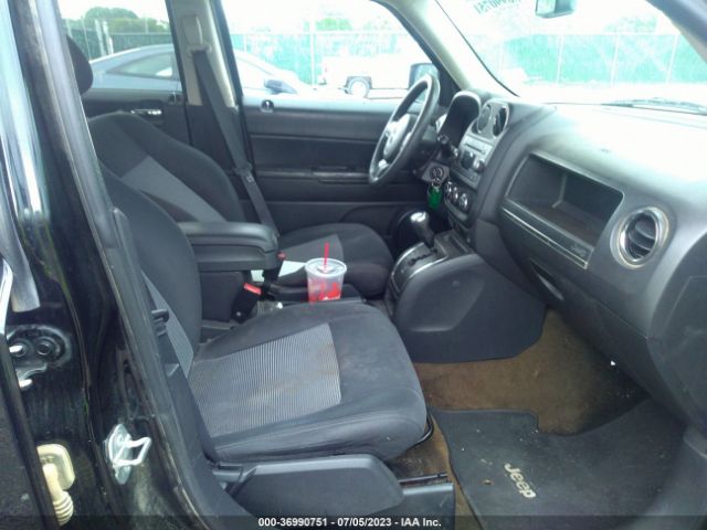 1C4NJRBBXGD594640 Jeep Patriot Sport
