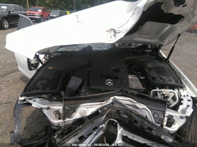 55SWF4KB7GU137185 Mercedes-Benz C-class C 300