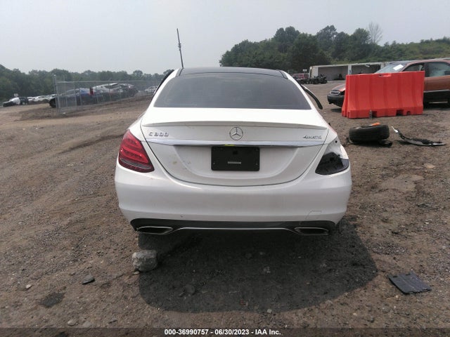 55SWF4KB7GU137185 Mercedes-Benz C-class C 300