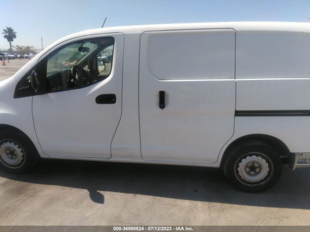 3N6CM0KN0HK708065 Nissan Nv200 Compact Cargo S