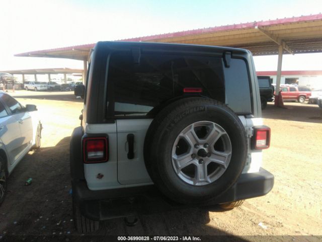1C4HJXDG2MW835911 Jeep Wrangler Unlimited Sport S