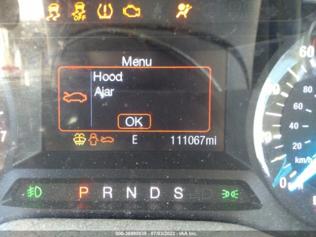 3FA6P0HD8HR126878 Ford FUSION SE