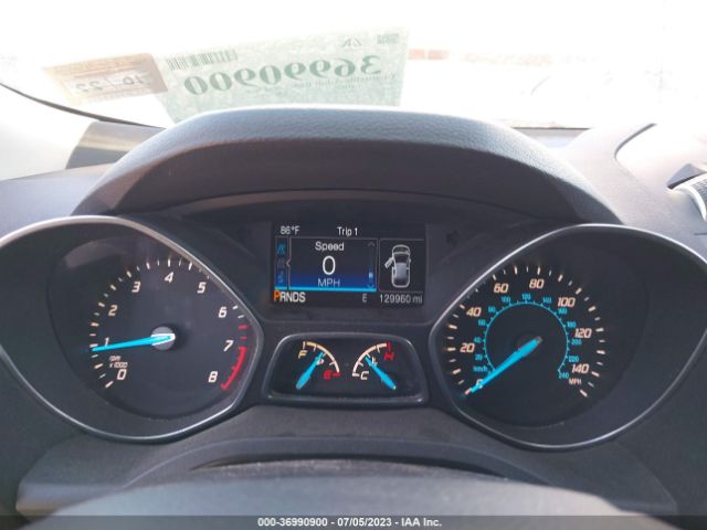 1FMCU9J95FUB25415 Ford Escape Titanium