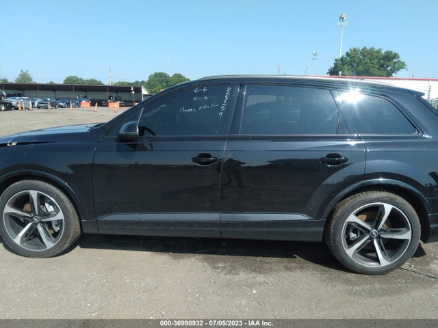 WA1VAAF7XKD028259 Audi Q7 Prestige