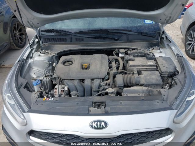 3KPF24AD9ME309461 KIA Forte Lxs