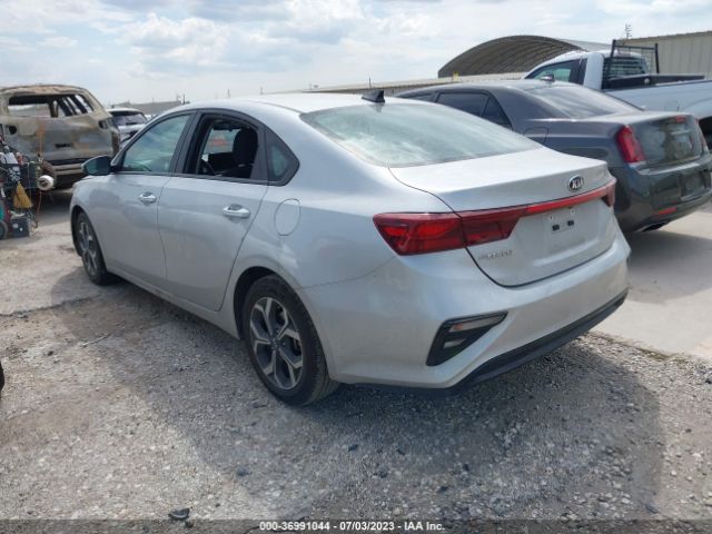 3KPF24AD9ME309461 KIA Forte Lxs