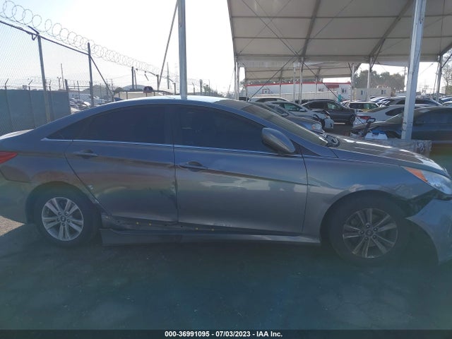 2014 HYUNDAI SONATA GLS VIN: 5NPEB4AC9EH924754