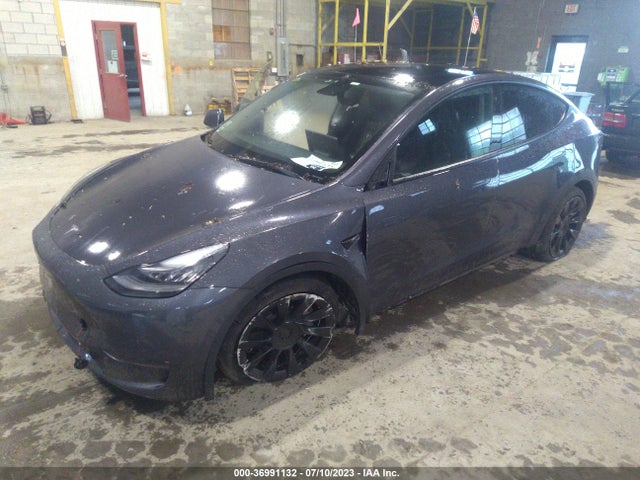 5YJYGDEE0MF196412 Tesla Model Y Long Range