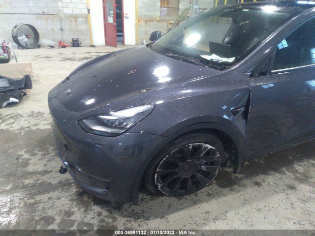 5YJYGDEE0MF196412 Tesla Model Y Long Range