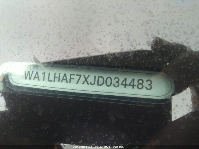 WA1LHAF7XJD034483 Audi Q7 Premium Plus