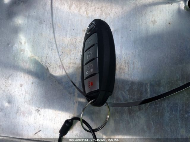 3N1CN8EV2ML892877 Nissan VERSA SV