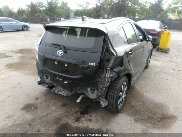 Toyota Prius C One/two/three/four 2018 JTDKDTB37J1604453 Image 13