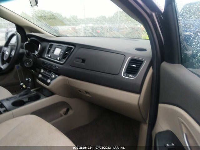 KIA SEDONA LX 2017 KNDMB5C17H6225134 Image 5