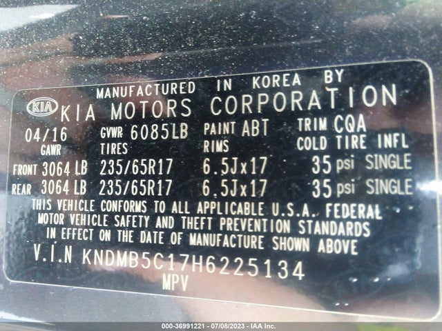 KIA SEDONA LX 2017 KNDMB5C17H6225134 Image 9