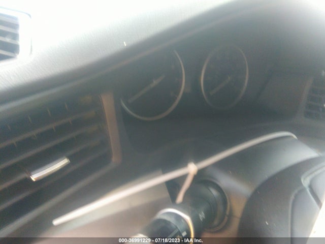 Acura ILX 2017 19UDE2F32HA012366 Image 7