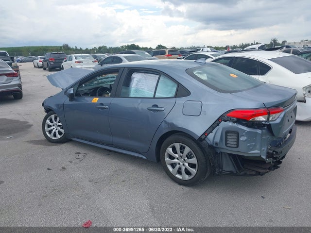 Toyota COROLLA LE 2021 5YFEPMAE4MP229375 Image 3