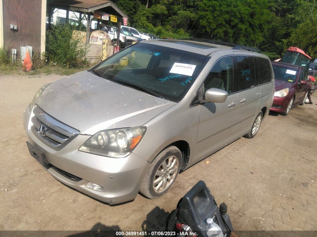 2005 HONDA ODYSSEY TOURING VIN: 5FNRL38805B096067