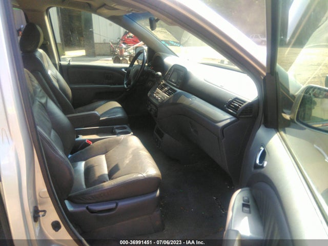 2005 HONDA ODYSSEY TOURING VIN: 5FNRL38805B096067