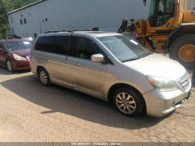 2005 HONDA ODYSSEY TOURING VIN: 5FNRL38805B096067