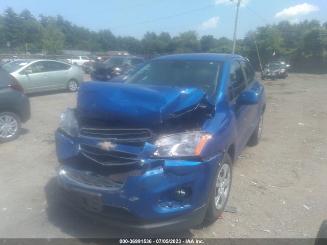 Chevrolet TRAX LS 2016 KL7CJKSB5GB759307 Image 2