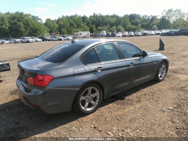 WBA3B1G59FNT02975 BMW 3 Series 320i