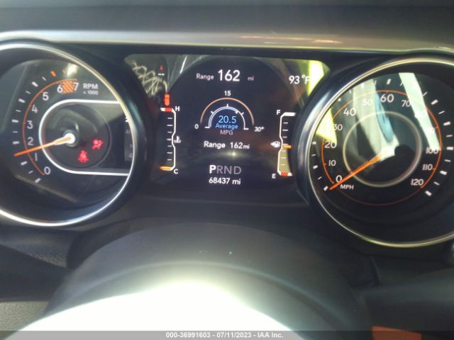1C4HJXEN9LW172610 Jeep Wrangler Unlimited Sahara