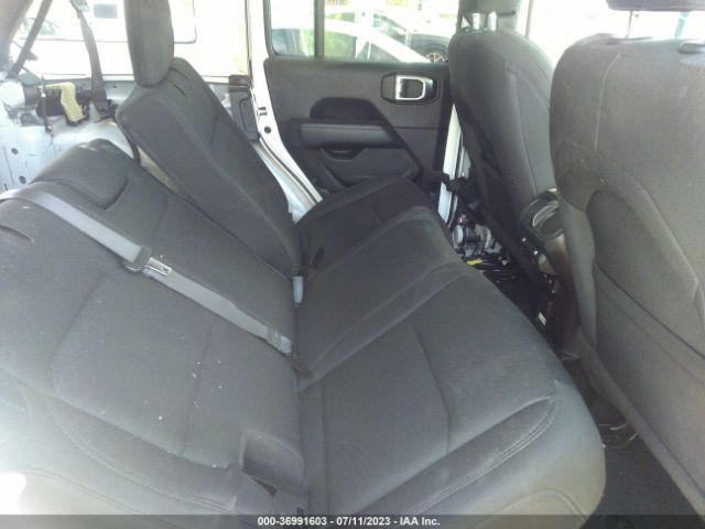 1C4HJXEN9LW172610 Jeep Wrangler Unlimited Sahara
