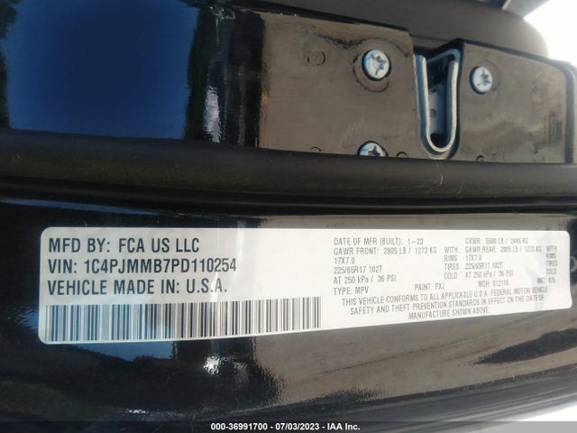 2023 Jeep Cherokee, VIN: 1C4PJMMB7PD110254
