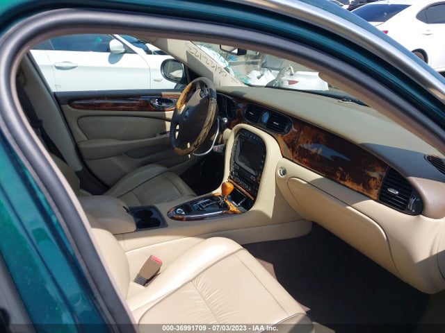 2007 JAGUAR XJ XJ8 VIN: SAJWA71B27SH16482