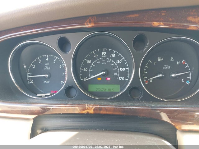 2007 JAGUAR XJ XJ8 VIN: SAJWA71B27SH16482