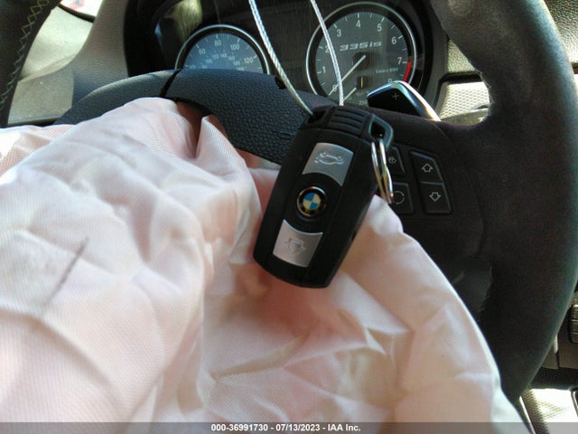 2012 BMW 3 SERIES 335IS VIN: WBAKG1C53CE839811