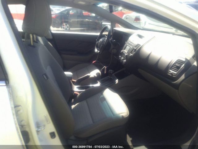 KNAFX4A87E5118930 KIA FORTE EX