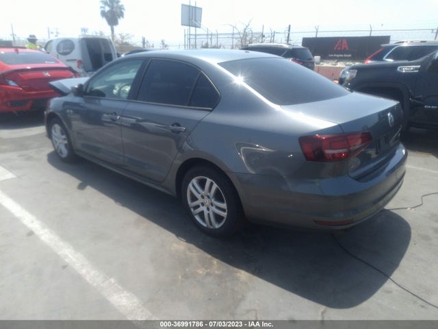 3VW2B7AJ0JM260395 Volkswagen Jetta 1.4t S