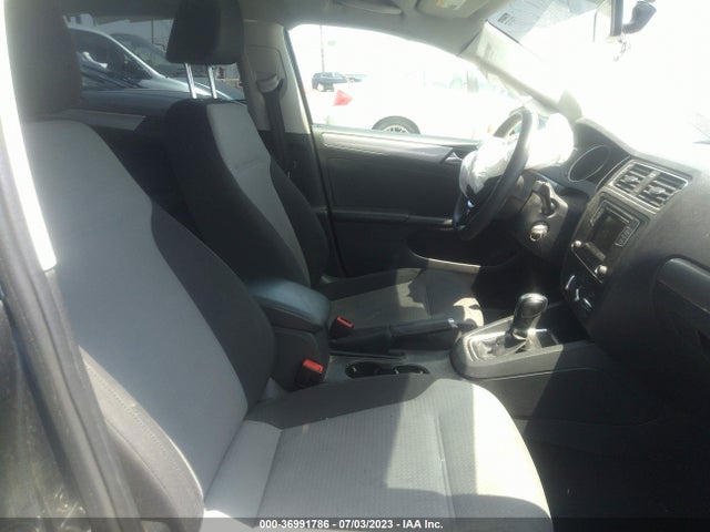 3VW2B7AJ0JM260395 Volkswagen Jetta 1.4t S