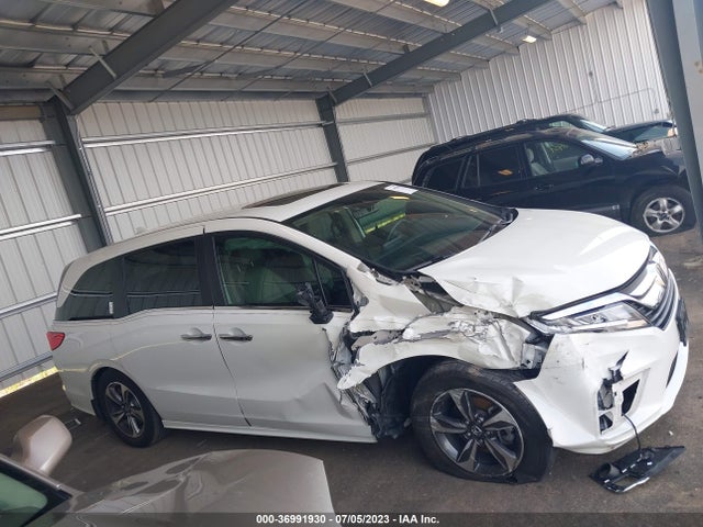 Honda Odyssey Touring 2018 5FNRL6H84JB007872 Image 5