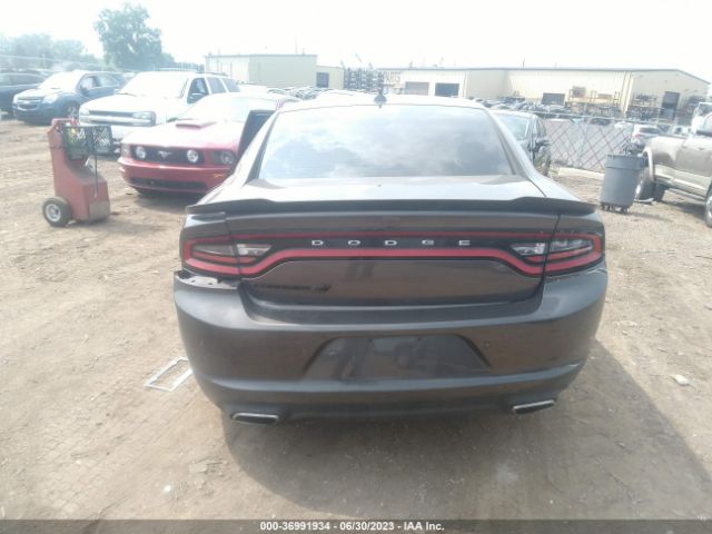 2C3CDXJG2KH589576 Dodge Charger Sxt