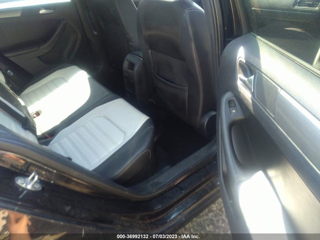3VWB17AJ2GM249894 Volkswagen Jetta Sedan 1.8t Sport