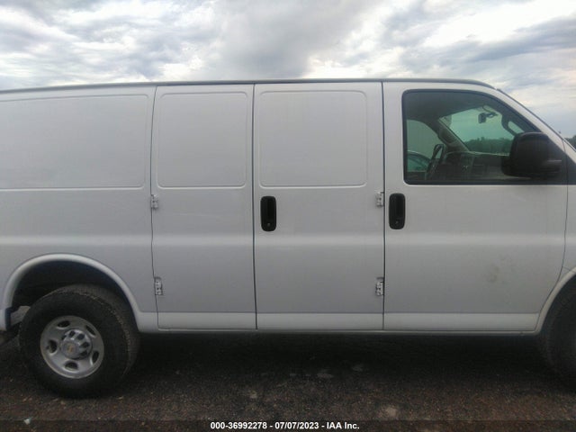 Chevrolet EXPRESS CARGO VAN 2021 1GCWGAFP1M1151493 Image 13