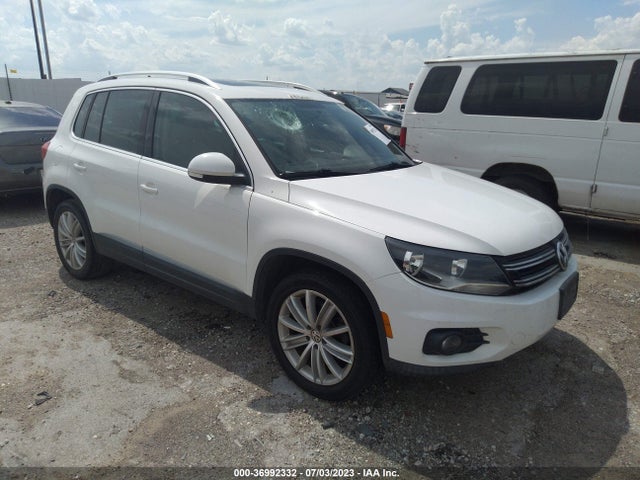 2012 VOLKSWAGEN TIGUAN SE W/SUNROOF & NAV VIN: WVGAV7AX7CW532515