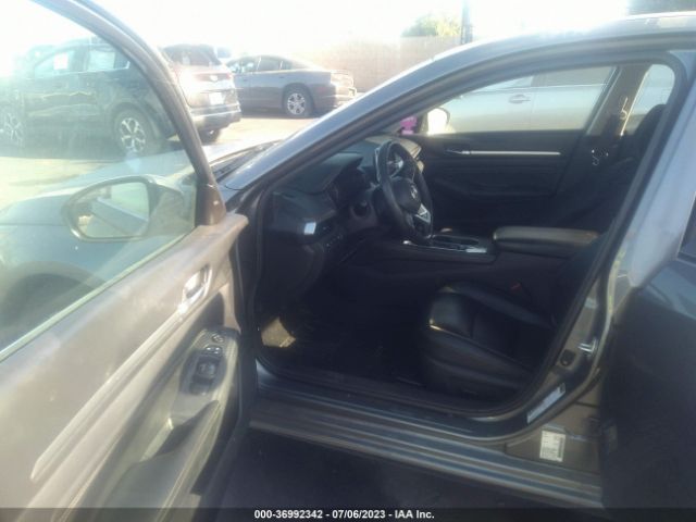 1N4BL4EV1KC163484 Nissan Altima 2.5 Sl