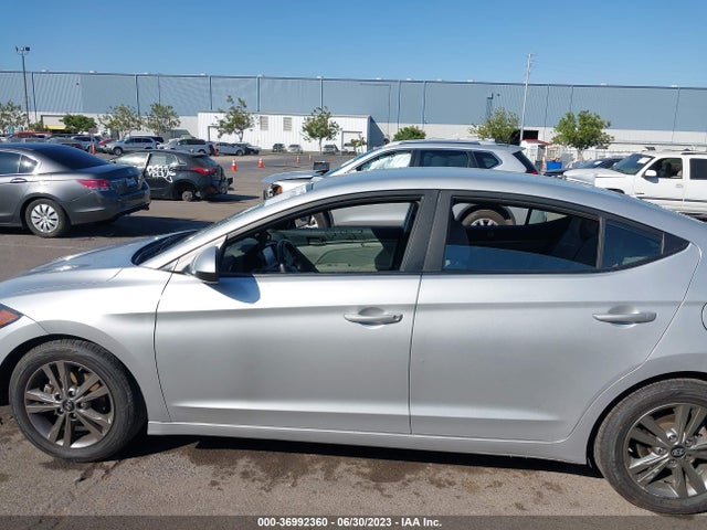 2018 HYUNDAI ELANTRA SEL VIN: 5NPD84LF6JH296762