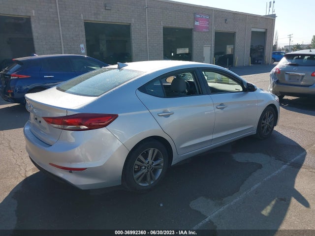 2018 HYUNDAI ELANTRA SEL VIN: 5NPD84LF6JH296762
